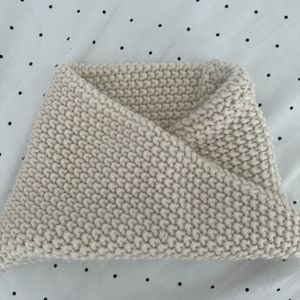 Zara wool knit bandana or neck warmer wrap, off white
